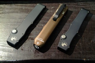 SUREFIRE G2イエローと、9ANコマンダーの電池の話: 「や」の仮設部屋