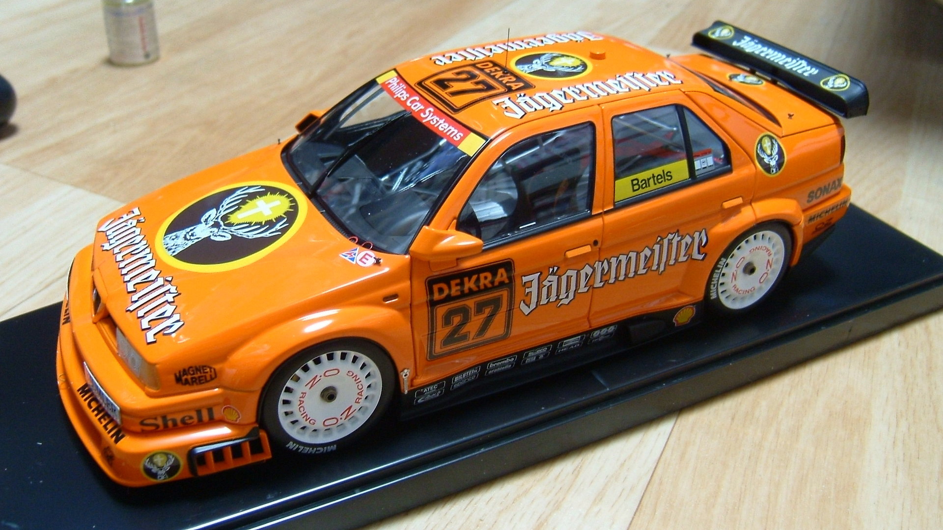 HPI 1/18 アルファロメオ 155 1994 イエガーマイスター など: 「や」の